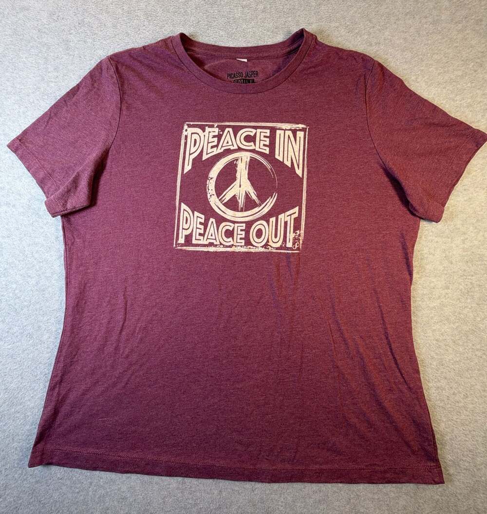 Picasso Jasper Smile XOXO Peace In Peace Out Short Sleeve Maroon Graphic T-Shirt